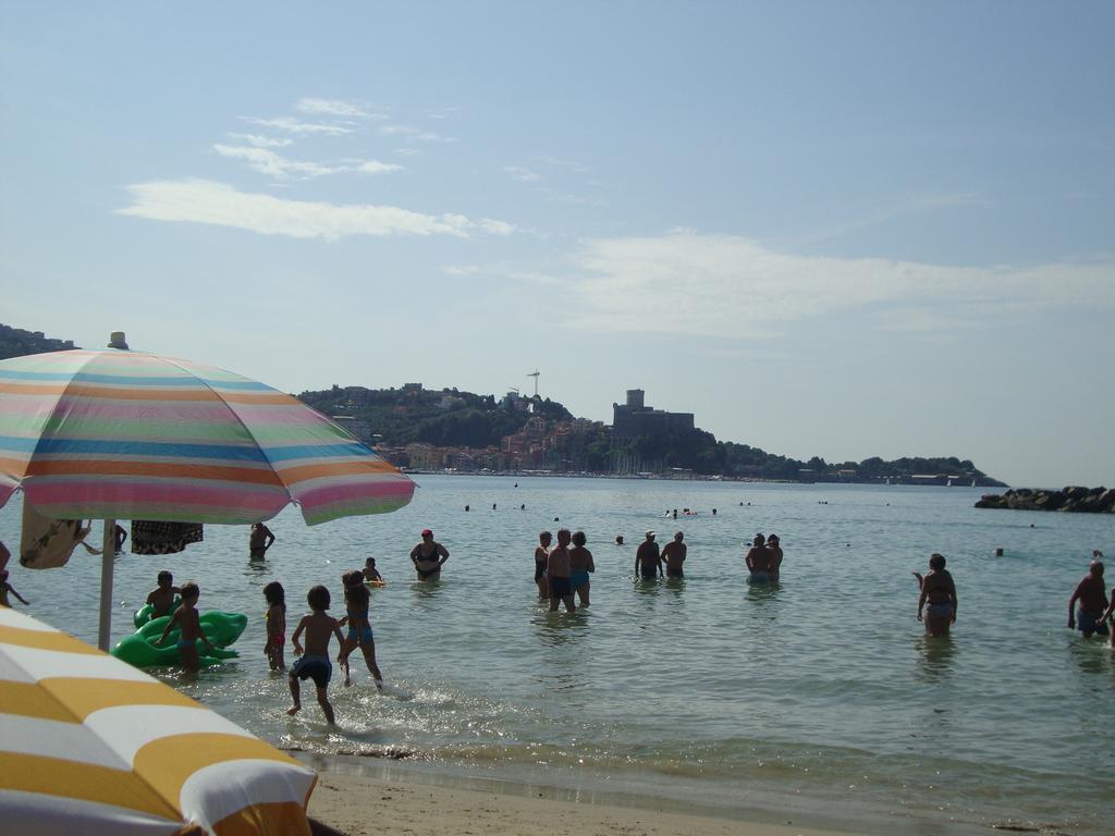 Appartamento Marina Marina Di Carrara Bilik gambar